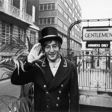 Inikah Kalimat Terakhir yang Diucapkan John Lennon Usai Ditembak Mati?