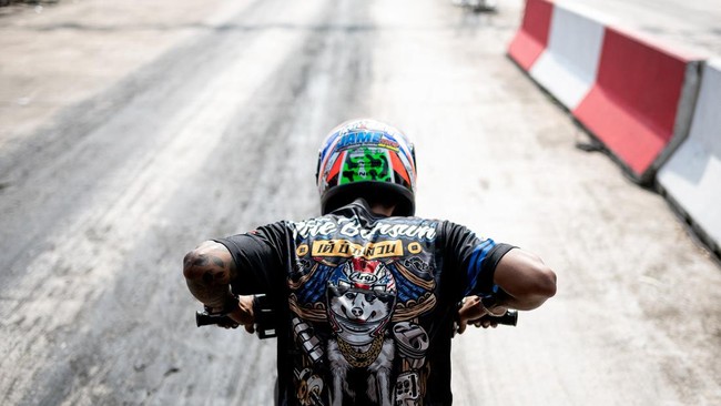 IMI menjelaskan balapan motor di pantai belum ada regulasinya, meski demikian ajang ini pernah digelar untuk kalangan komunitas.
