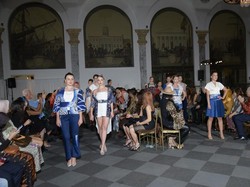 Intip Kemeriahan New York Indonesia Fashion Week 2022 Tema Destinasi Wisata