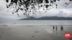 Wisatawan Terjebak di Karimunjawa: Badai Panjang, Bantuan Belum Tiba