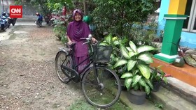VIDEO: 2 Lansia Ini Dijambret Usai Ambil Uang BLT BBM