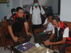Usut Dugaan Korupsi, Kejari Karangasem Geledah Bumdes Kerta Buana