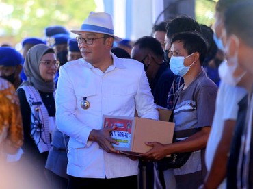 Langkah Tegas Ridwan Kamil Soal Pencabutan Label Gereja di Tenda Bantuan Cianjur