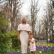 Punya Selera Fashion, Putri 5 Tahun Serena Williams Bantu Pilih Desain Label Fashion sang Ibu