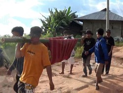 Warga Mamasa Meninggal saat Jalan Kaki 1 Km ke Lokasi Pencairan BLT BBM