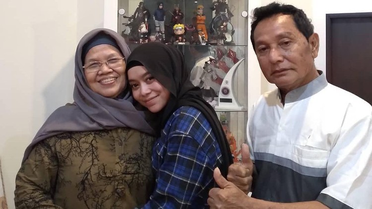 Mertua Lesti Kejora Mertua Lesti Kejora