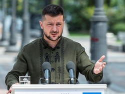 Zelensky Minta Batasi Penggunaan Listrik Usai Serangan Rudal Rusia