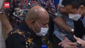 VIDEO: Gubernur Papua Lukas Enembe Jadi Tersangka