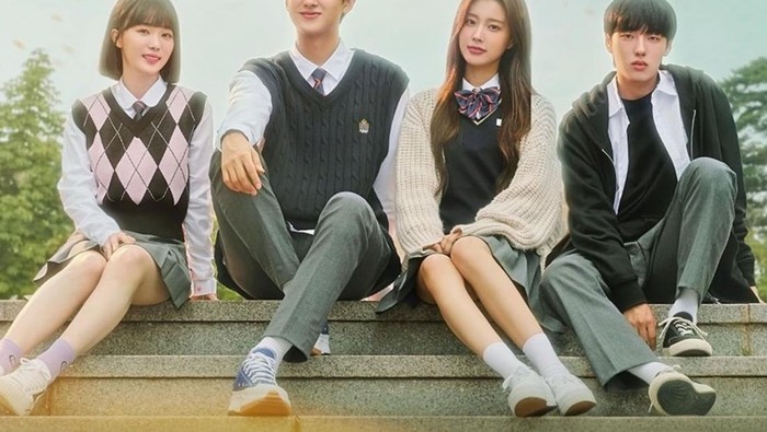 Ada juga karakter utama dari seri bunga Bo Mi di drama Seasons of Blossom./ Foto: instagram.com/playlist_studio