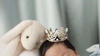 <p>“Alisha, <em>yg</em> artinya selalu dalam lindungan Allah SWT. Prameswari, Permaisuri/<em>the First Lady</em>,,agar Alisha mengenang dan mewarisi sifat dan karakter Memo. Yudhoyono, Pemenang dalam setiap pertempuran,” tulis Aliya menjelaskan arti nama anak keempatnya. (Foto: Instagram/ruby_26)</p>
