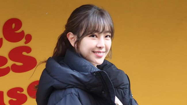 Bintang drama Welcome to Waikiki, Go Won-hee, akan menikah Oktober 2022. Kabar itu diumumkan langsung oleh agensi, Jumat (16/9).