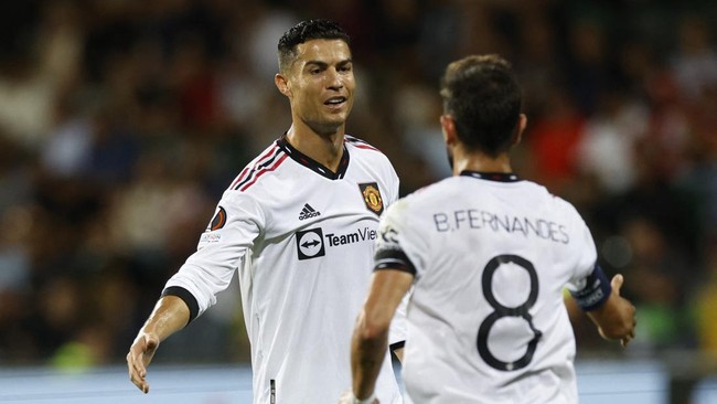 Netizen riuh membahas gol sensasional Erling Haaland dan Cristiano Ronaldo membantu Manchester United meraih kemenangan jadi berita terpopuler.