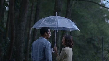 Review 'Noktah Merah Perkawinan': Adaptasi Sinetron Jadul yang Sukses Memukau