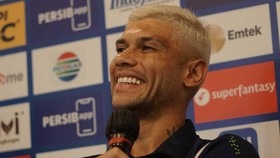 Ciro Alves Berharap Tuah Rambut Baru di Persib vs Barito