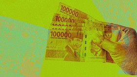Seluk Beluk BLT, Bantuan Jajan Jokowi ke Orang Miskin Kala BBM Naik