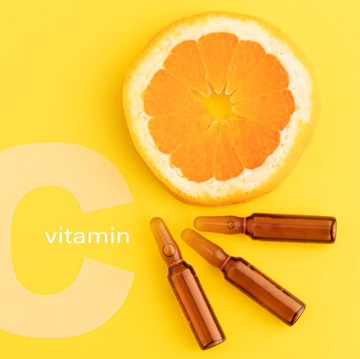 img-title Selain Bikin Kulit Auto Glowing, Ini Dia Manfaat Lainnya dari Vitamin C