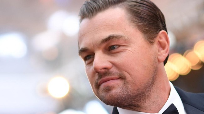 Sumber memastikan Leonardo DiCaprio tak berpacaran dengan Eden Polani, model 19 tahun, seperti yang dirumorkan baru-baru ini.