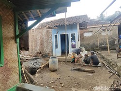 Polisi Usut Kasus Rentenir Robohkan Rumah Pengutang di Garut