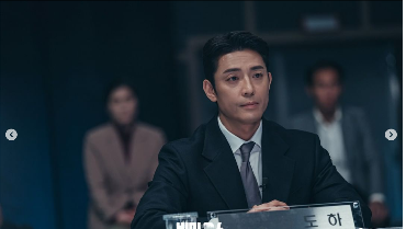 Alasan Kim Joo Hun Bintangi 'Extraordinary Attorney Woo' tanpa Lihat Naskah