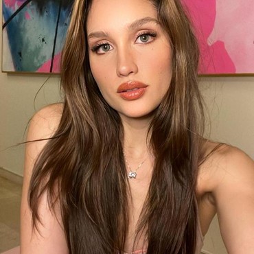 Cinta Laura Ungkap Perjuangan di Balik Dunia Hiburan hingga Alami Burnout