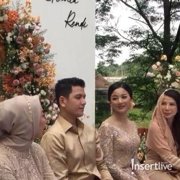 Resmi Dilamar Rendi Jhon, Begini Pernikahan Impian Glenca Chysara
