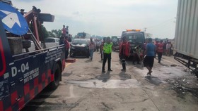 Enam Korban Tewas Kecelakaan Beruntun di Tol Boyolali Dievakuasi