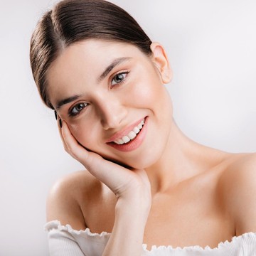 img-title Mau Punya Kulit Sehat Glowing? 6 Jenis Makanan Ini Sebaiknya Tidak Sering Dikonsumsi!