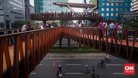 FOTO: Menikmati JPO Pinisi Saat Car Free Day