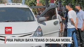 VIDEO: Pria Paruh Baya Tewas di Dalam Mobil