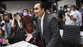Effendi Simbolon, Kader PDIP yang Beri Sinyal Dukung Prabowo
