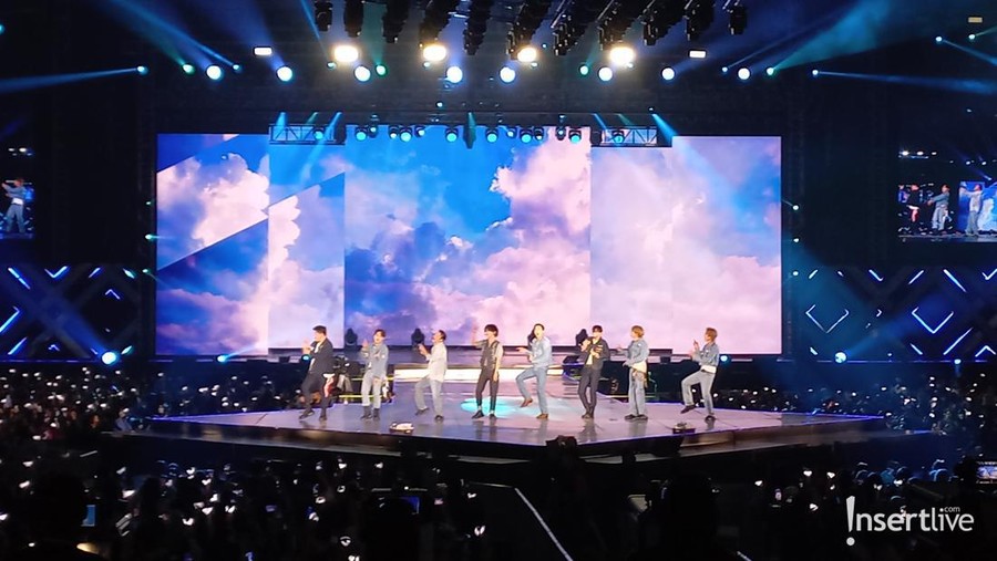 Super Junior di konser Super Show 9 Jakarta