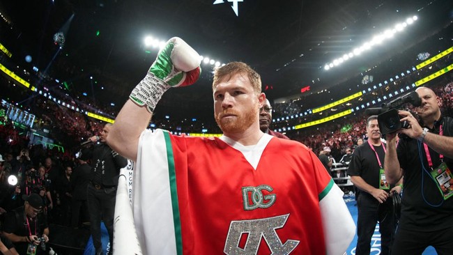 Jake Paul menyinggung Canelo Alvarez setelah menghajar Mike Tyson dalam duel tinju di Stadion AT&T, Texas, Sabtu (15/11) waktu Indonesia.