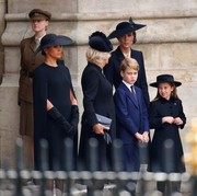 Erat dengan Tradisi Berkabung, 4 Bangsawan Inggris Ini Pakai Perhiasan Mutiara di Pemakaman Ratu Elizabeth II