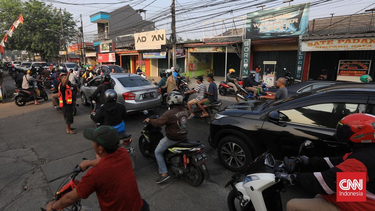 FOTO: Macet Horor Tiap Pagi di Jatiasih Bekasi