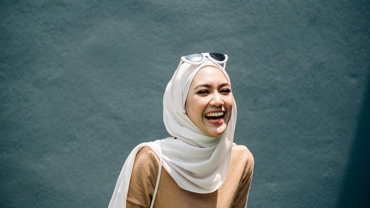 Ilustrasi hijab pashmina Ilustrasi hijab pashmina