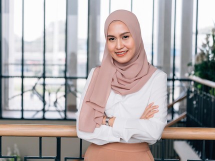 Tips Hijab untuk Wajah Bulat, Termasuk Kiat Hemat Belanjanya