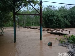Jembatan Putus, Satu Dusun di Bengkulu Utara Terisolir