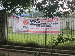 PDIP Kritik Spanduk PKS Tolak BBM Naik di Depok: Nggak Percaya Tulus
