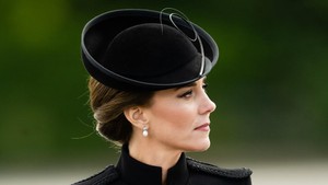 Intip Deretan Perhiasan Kate Middleton Saat Pemakaman Ratu Elizabeth II, Ada Kepunyaan Putri Diana