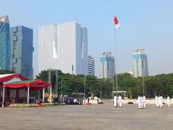 Anies Pimpin Upacara Peringatan ke-77 Rapat Raksasa Ikada di Monas