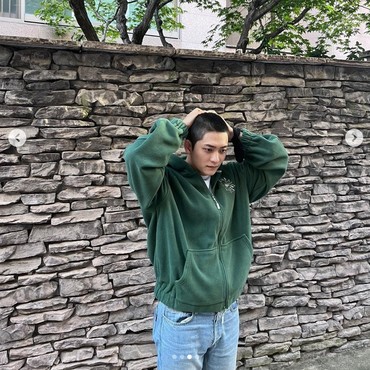 Kang Tae Oh Jalani Wamil & Pamer Rambut Cepak ABRI, Tetap Ganteng!