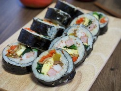 5 Makanan Korea Ini Cocok untuk Diet, Ada Kimbab hingga Samgyetang