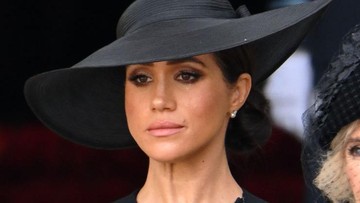 MEGHAN MARKLE DINYINYIRI 'UNTUNG' BISA MENIKAH DENGAN PANGERAN HARRY