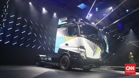 Toyota dan Daimler Merger Kembangkan Truk