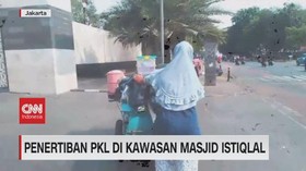 VIDEO: Penertiban PKL di Kawasan Masjid Istiqlal