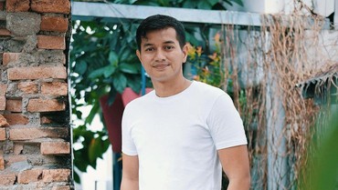 img-title Sering Disebut Suami Idaman, Rendy Kusdiana Nikahi Kekasih Tahun Depan