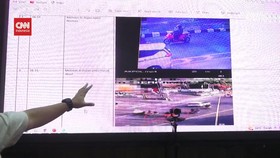 VIDEO: Iwan Terekam CCTV Sebelum Ditemukan Tewas di Pantai Marina