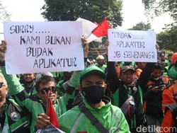Demo Tolak Kenaikan Harga BBM di Bandung