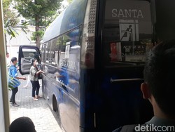 Pelayat Berdatangan di Rumah Duka Iwan PNS Semarang Korban Pembunuhan
