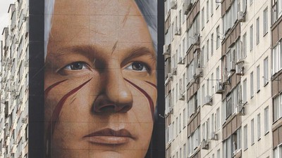 FOTO: Festival Mural Internasional Moskow di Muka Gedung Bertingkat